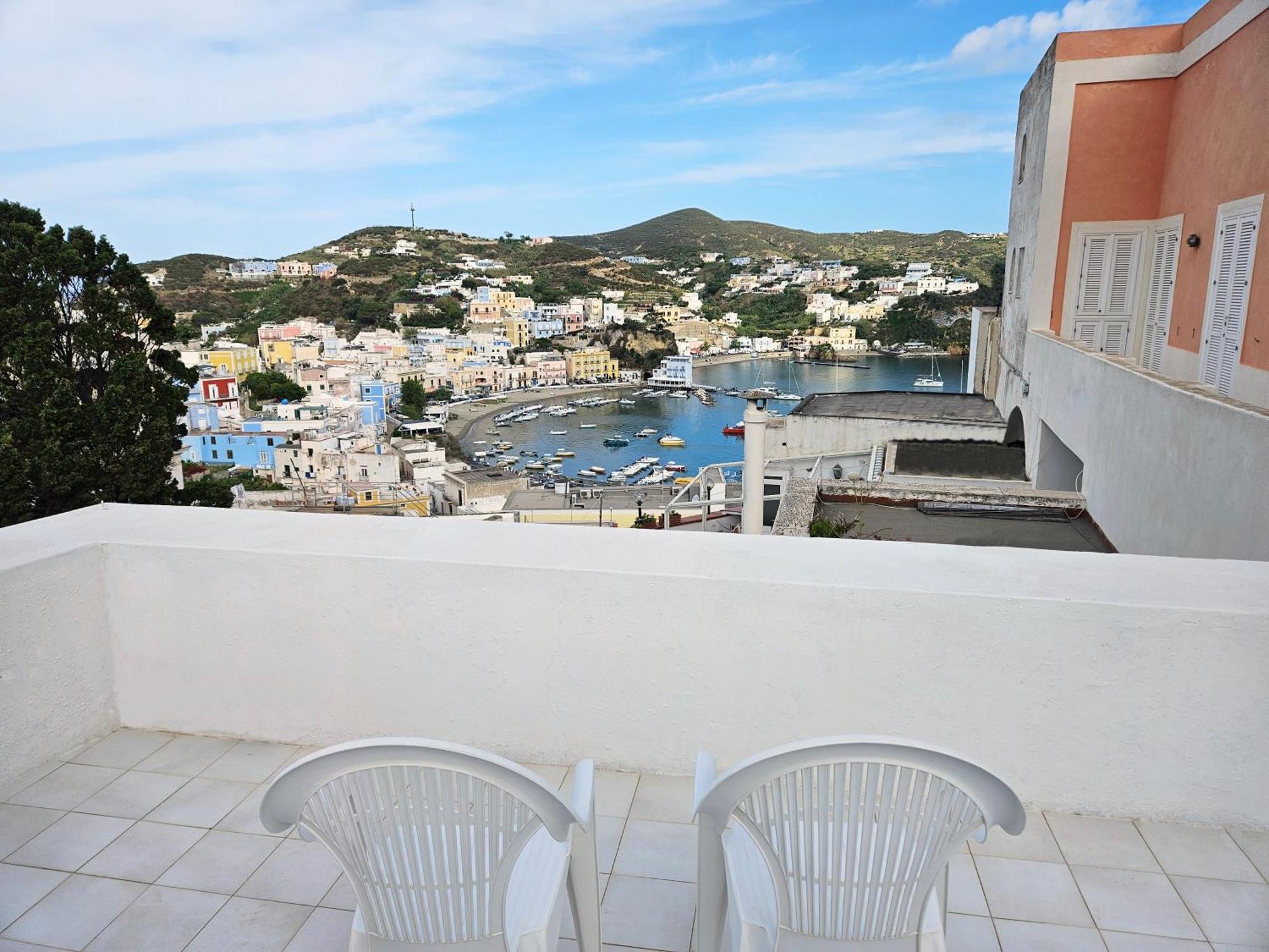 Appartamento Maridea - Biscaglina Ponza Esterno foto