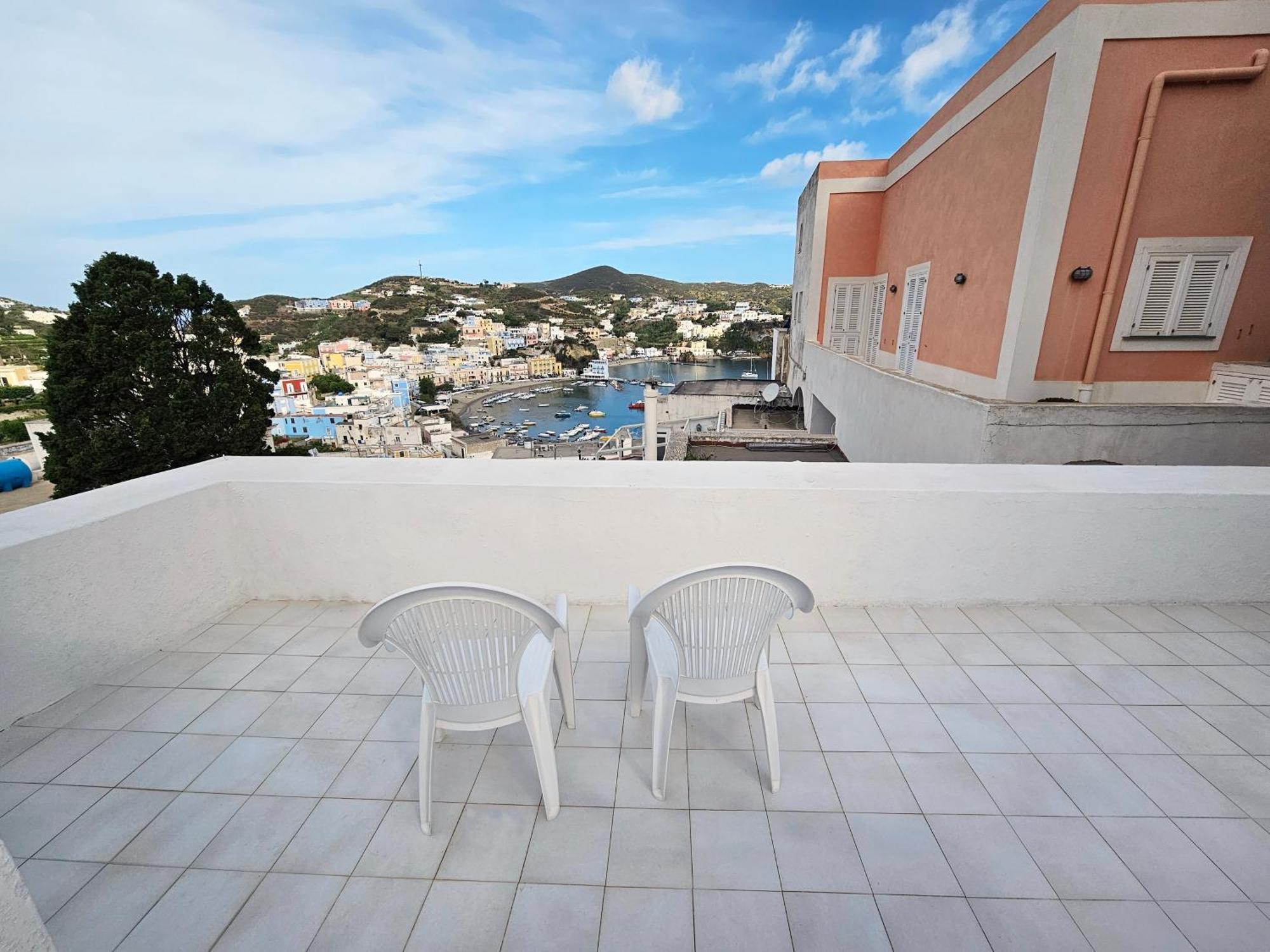 Appartamento Maridea - Biscaglina Ponza Esterno foto